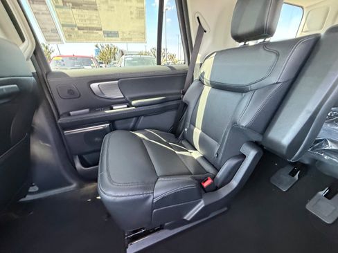 New 2026 Ford Expedition Platinum w/ Driver's Package AWD/4WD image 22