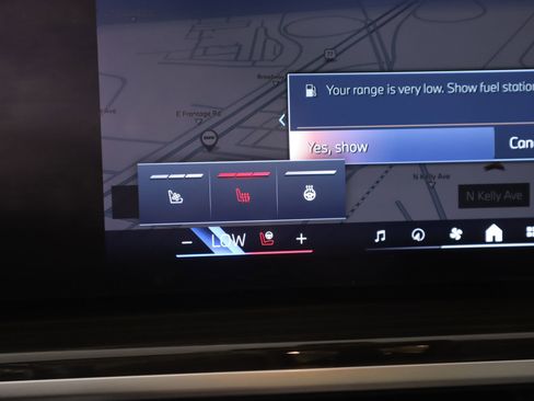 Used 2024 BMW X7 xDrive40i image 8