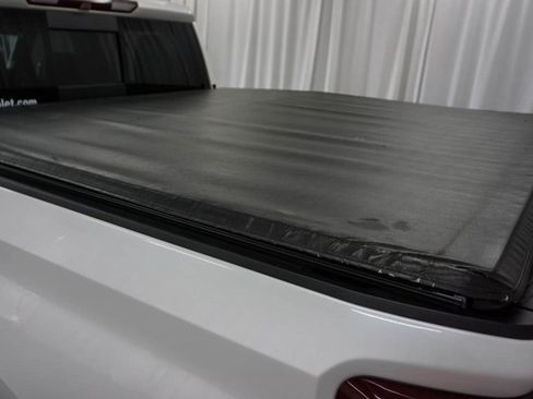 Used 2019 Chevrolet Silverado 1500 High Country w/ Technology Package image 8