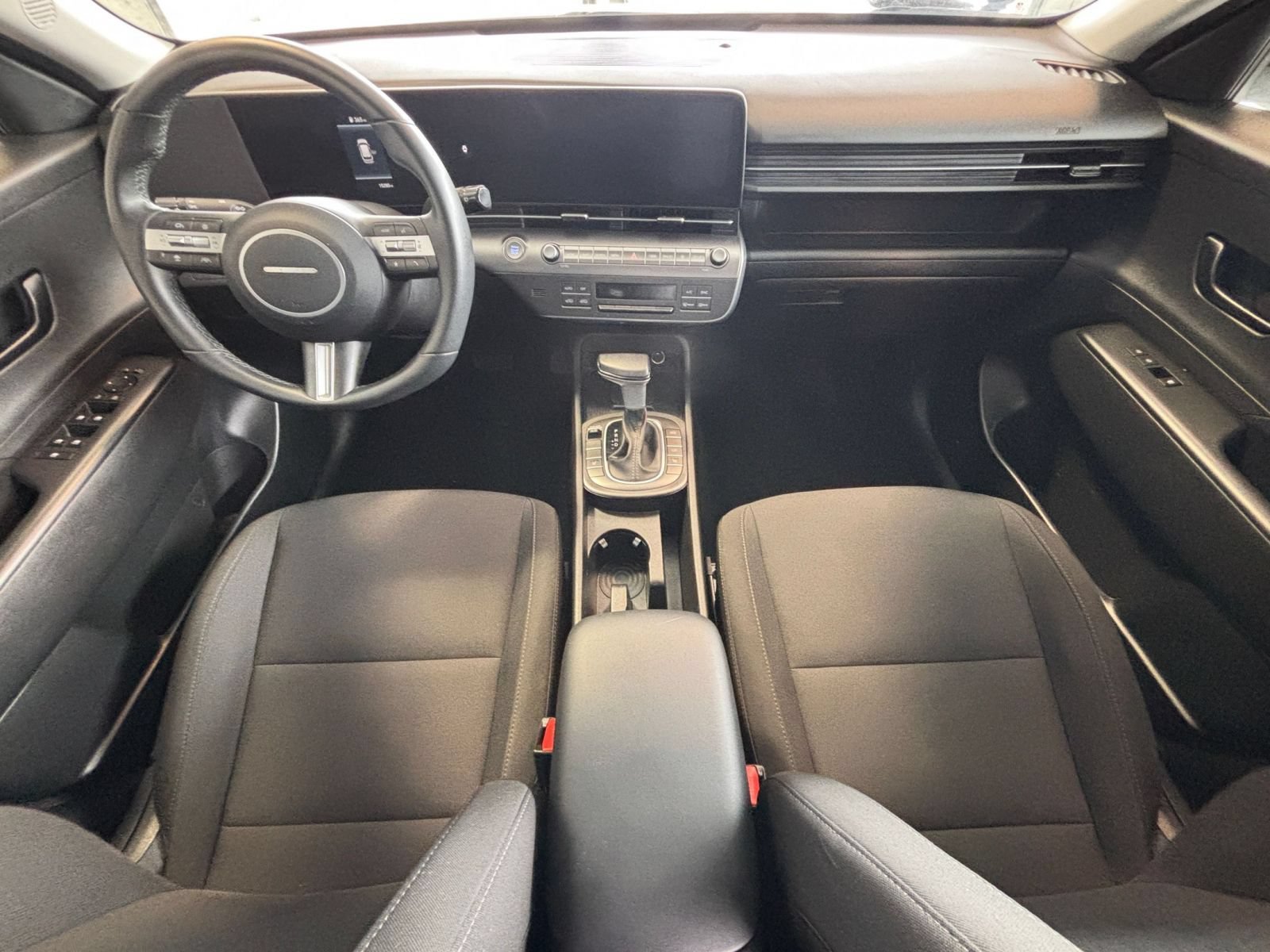 Used 2026 Hyundai Kona SEL Sport FWD image 32