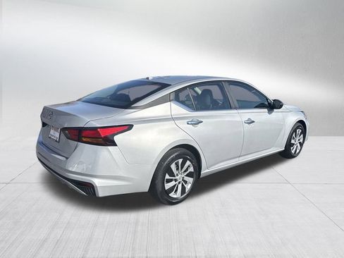 New 2025 Nissan Altima 2.5 S image 8