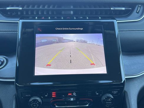 Used 2021 Jeep Grand Cherokee L Limited image 4