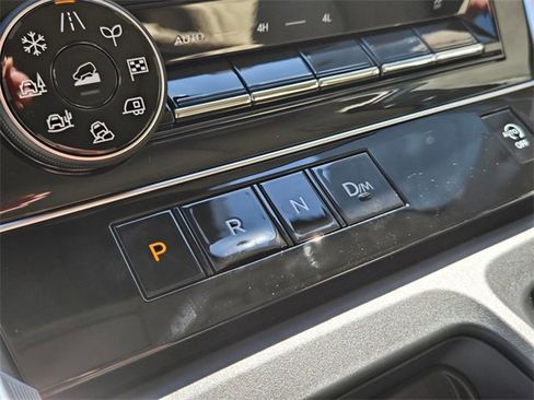 New 2025 Nissan Armada Platinum image 24