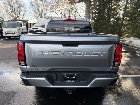 Used 2024 Chevrolet Colorado LT w/ LT Convenience Package II image 9