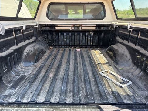 Used 2022 Chevrolet Colorado Z71 AWD/4WD image 12