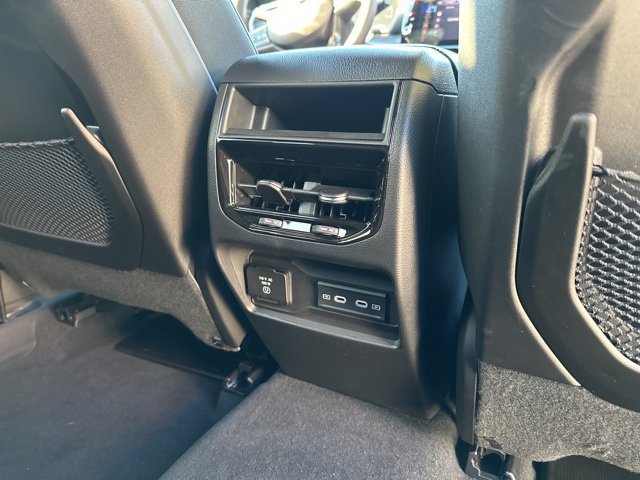 New 2026 Jeep Grand Cherokee Altitude AWD/4WD image 18