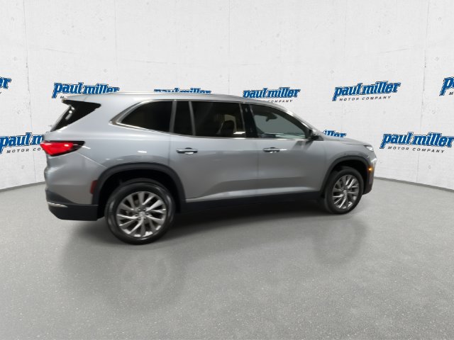 Used 2026 Buick Enclave Preferred w/ Power Package FWD image 12