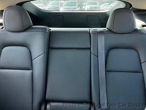 Used 2023 Tesla Model Y AWD image 17
