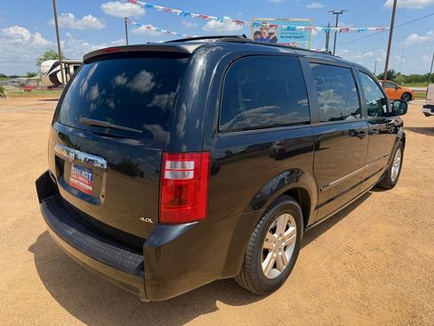 Used 2008 Dodge Grand Caravan SXT FWD image 7