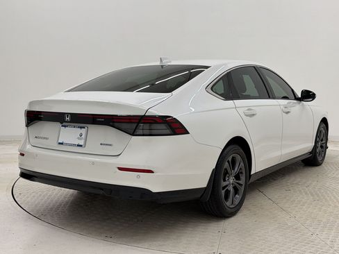 Used 2024 Honda Accord EX-L image 9