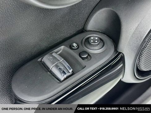 Used 2024 MINI Cooper S w/ Signature Upholstery Package FWD image 18