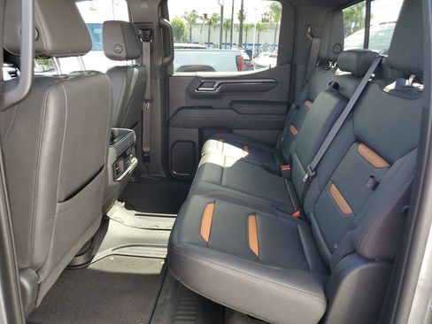 Used 2023 GMC Sierra 1500 AT4 w/ AT4 Preferred Package image 13