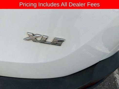 Used 2015 Toyota RAV4 XLE FWD image 6