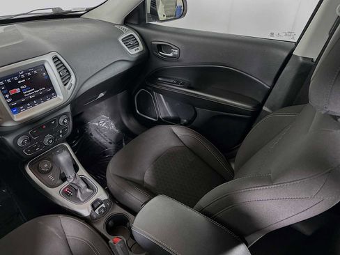 Used 2020 Jeep Compass Sport image 21