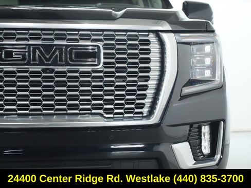 Used 2023 GMC Yukon Denali w/ Denali Reserve Package AWD/4WD image 8