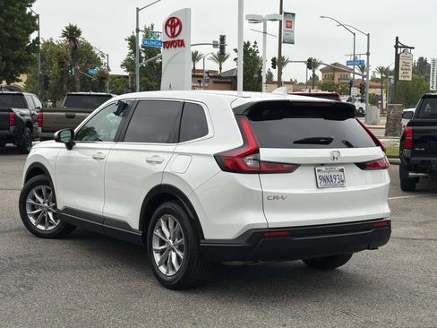 Used 2025 Honda CR-V EX-L image 5
