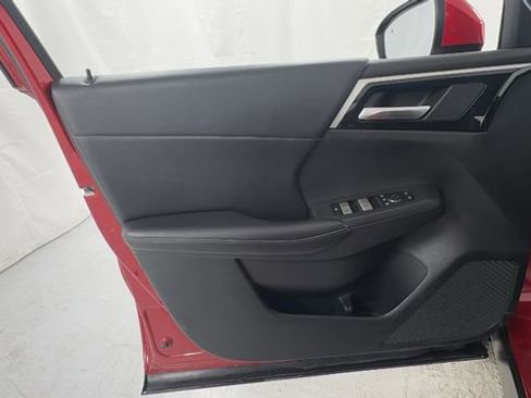 Used 2023 Mitsubishi Outlander SE image 20