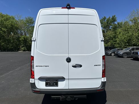 New 2026 Mercedes-Benz Sprinter 2500 image 6