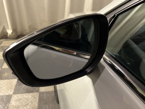 Used 2024 MAZDA MAZDA3 s FWD image 24