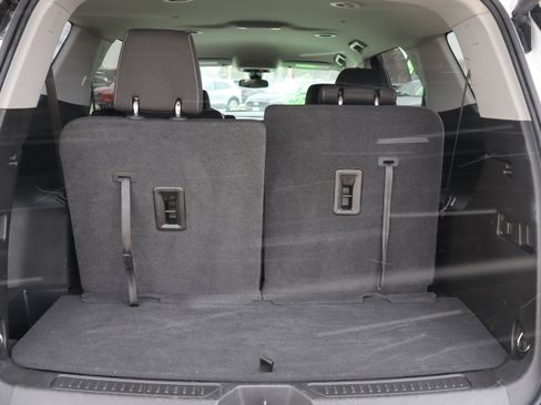 Used 2023 GMC Acadia SLE w/ Driver Convenience Package image 29