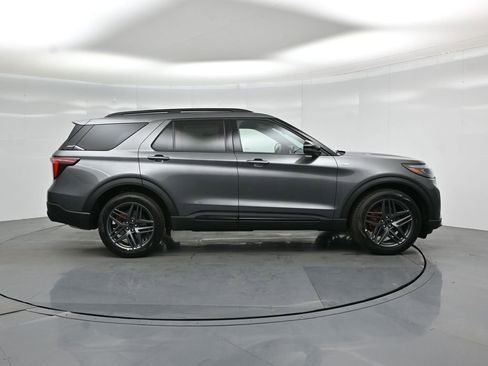 New 2026 Ford Explorer ST-Line RWD image 25