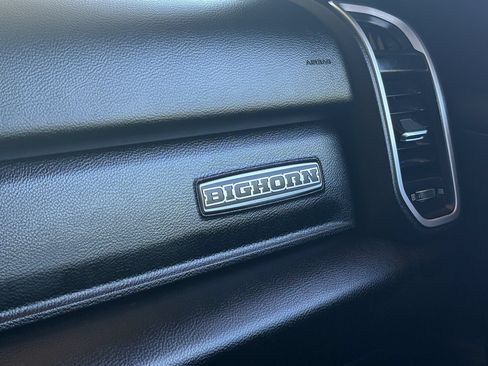 Used 2022 RAM 1500 Big Horn AWD/4WD image 22