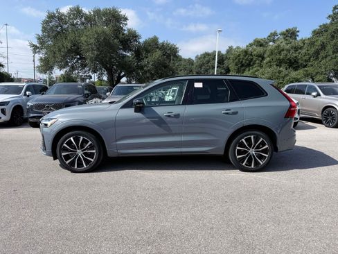 Certified 2024 Volvo XC60 B5 Plus w/ Protection Package Premier AWD/4WD image 3