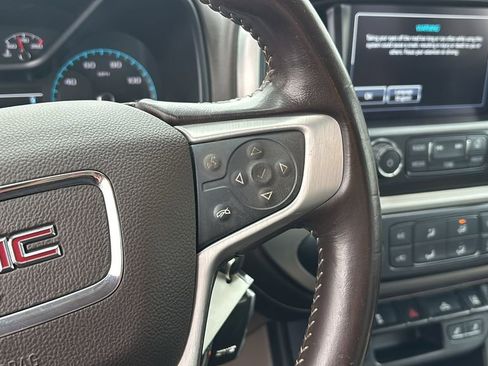 Used 2018 GMC Canyon SLT w/ Driver Alert Package image 18