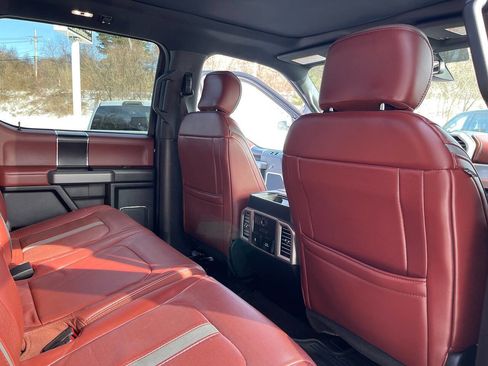 Used 2018 Ford F350 Platinum image 35