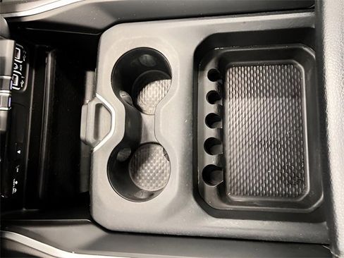 Used 2019 RAM 1500 Big Horn image 28