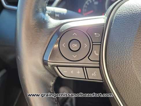 Used 2022 Toyota Corolla Cross LE image 12