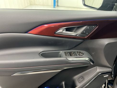 New 2026 Chevrolet Traverse RS w/ LPO, Floor Liner Package AWD/4WD image 22