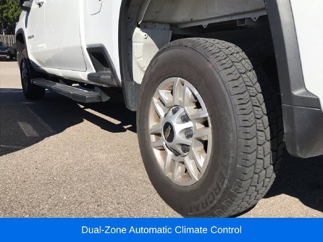 Used 2025 Chevrolet Silverado 2500 LT w/ Convenience Package AWD/4WD image 12