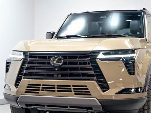 Used 2025 Lexus GX 550 AWD/4WD image 75