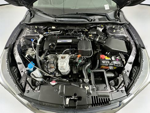 Used 2015 Honda Accord LX image 31