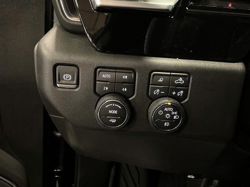 New 2026 Chevrolet Silverado 1500 LT Trail Boss w/ LT Trail Boss Premium Package AWD/4WD image 21