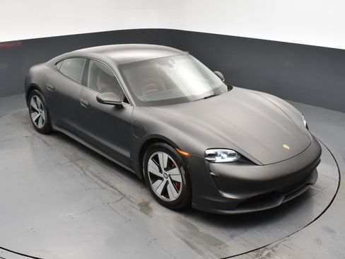 Used 2020 Porsche Taycan 4S AWD/4WD image 14