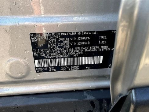 Used 2025 Toyota RAV4 XLE image 4