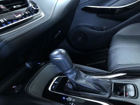 Certified 2022 Toyota Corolla XSE image 29