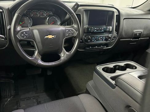Used 2018 Chevrolet Silverado 1500 LT w/ All Star Edition image 21