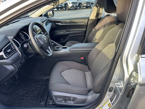 Used 2023 Toyota Camry LE image 14