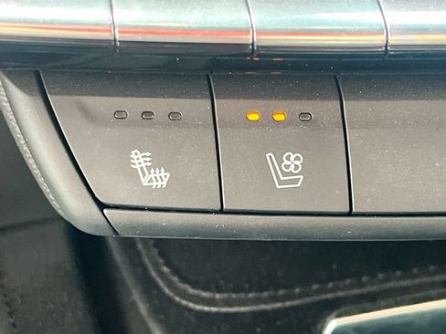 Used 2025 Cadillac XT4 Sport AWD/4WD image 20