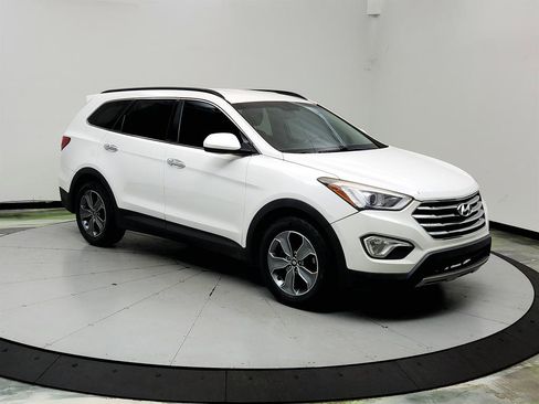 Used 2016 Hyundai Santa Fe SE AWD/4WD image 3