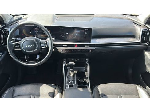 Used 2024 Kia Sorento S FWD image 21