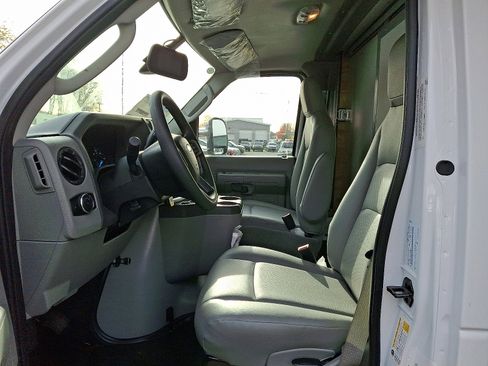 New 2026 Ford E-450 and Econoline 450 Super Duty w/ Power Equipment Group image 5