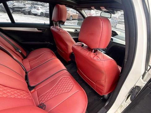 Used 2014 Mercedes-Benz C 300 4MATIC Sedan image 31