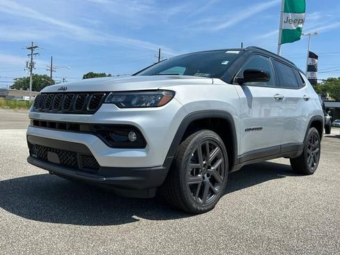 New 2025 Jeep Compass Limited w/ Sun & Sound Group image 7