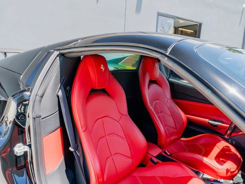 Used 2018 Ferrari 488 Spider RWD image 55