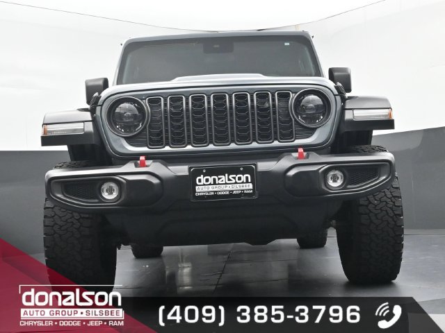 Used 2024 Jeep Wrangler Unlimited Rubicon w/ Safety Group AWD/4WD image 16