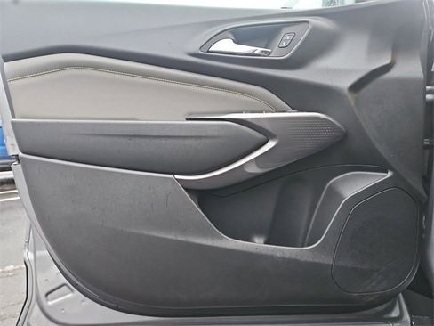 Used 2025 Chevrolet Trax ACTIV w/ Driver Confidence Package image 21